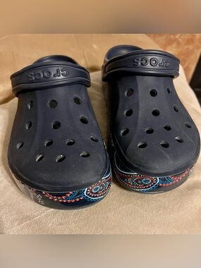CROCS Men’s Navy Blue Clogs with Colorful Paisley Sole